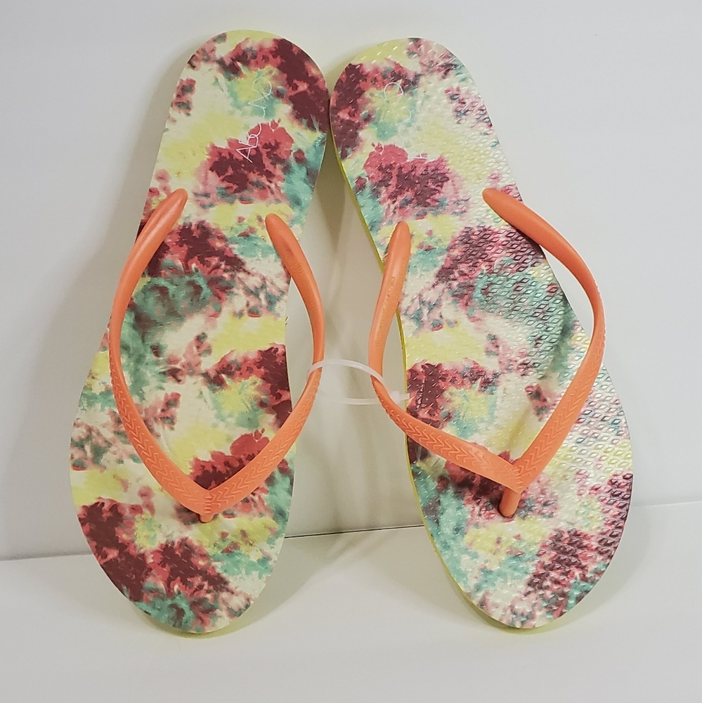 NWOT Abound Multicolored Thong Flip Flops